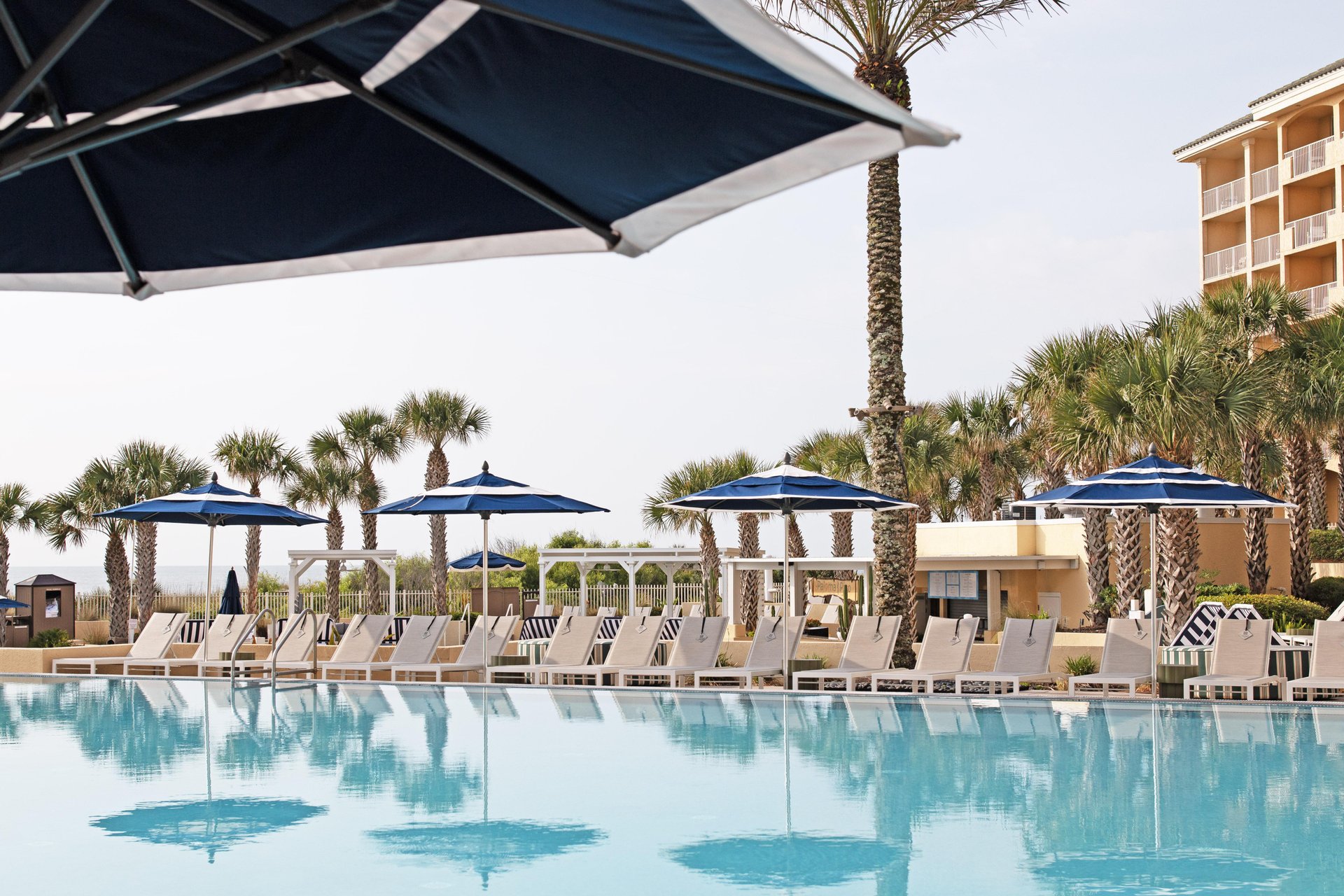 The Omni pool deck